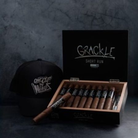 Tip Top Smoke Mockup Cigar Gift Collection rare-limited V2-min